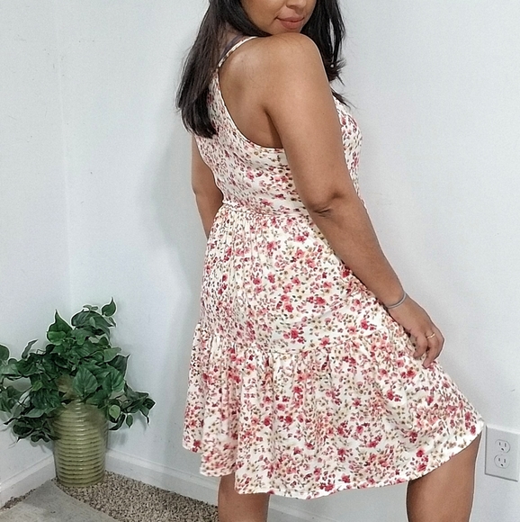 TWIRLING IN FLORALS OFFWHITE CREAM FLORAL DRESS - Picture 11 of 16